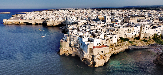 Die Küsten Apuliens zählen zu den beliebtesten Reisezielen in Süditalien.
